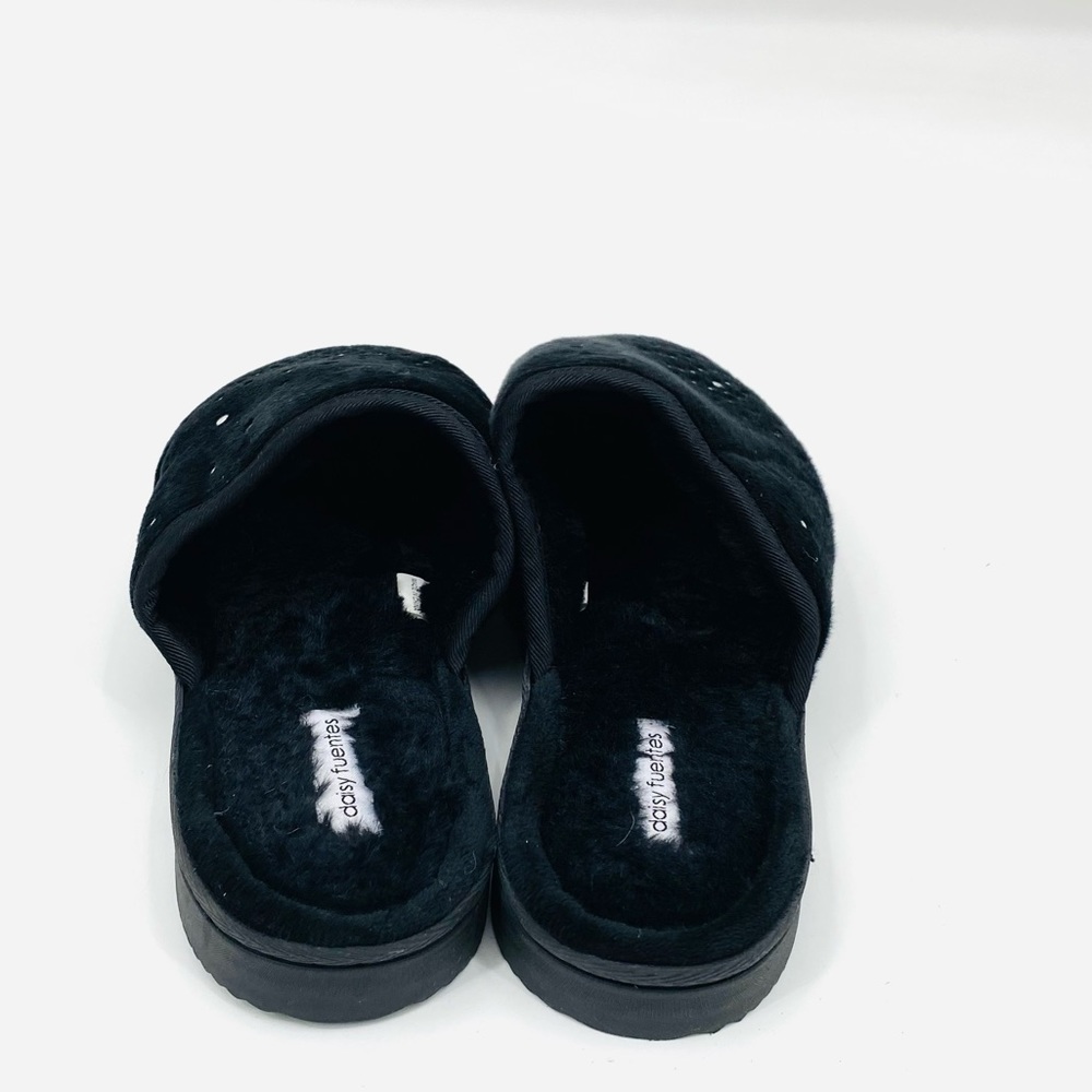 💕SALE💕 Daisy Fuentes Black Fur Studded Slippers - Picture 3 of 7